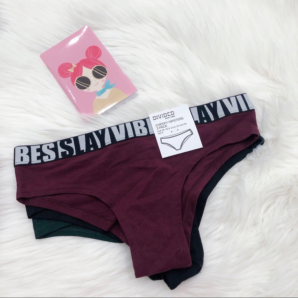 H&M  3-pack string briefs cheeky hipster size 8
